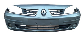 Renault Бампер передній Renault Laguna 2 RESTAYLING