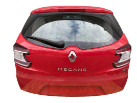 Renault Кришка багажника з ліхтарями Renault Megane III