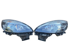 Renault Фары комплектные (рестайлинг) Renault Scenic III 260604318R / 260108453R