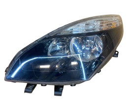 Renault Фара передня права 260108250R Renault Scenic 3 2009-2011