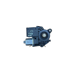 Моторчик склопідйомника задній лівий на Renault Scenic 3 (рено сценік 3) 827310166R