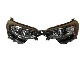 Фари передні на Renault Megane 4 ( рено меган 4) 260607159R, 260100141R