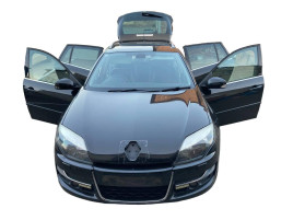 Renault На запчастини авторазборка шрот Renault Laguna 3 NV676 (Рено Лагуна 3) 2011