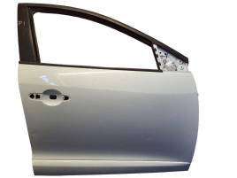 Renault Двері передні права Renault Megane 3 (Рено Меган 3) 2014-2016 OV369