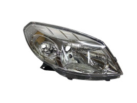 Фара передня права Dacia Sandero (Дачіа Сандеро) 2008-2013 8200526417, 8200526423, 8200733877