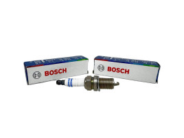 Volkswagen Свічка запалювання на Volkswagen Passat B5 (Фольксваген Пассат B5) 1997-2005 0242235668