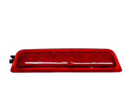 Volkswagen Стоп сигнал задній на Volkswagen Caddy (Фольцваген Кадді) 2004-2010 957591E