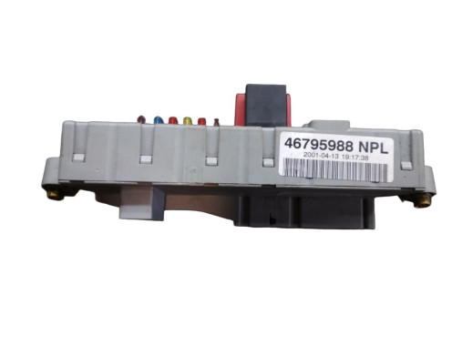 Fiat БЛОК ЗАПОБІЖНИКІВ FIAT DOBLO 00-05 46795988 - Заображення 2