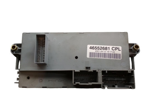 Fiat БЛОК ЗАПОБІЖНИКІВ FIAT DOBLO 00-05 46795988 - Заображення 3