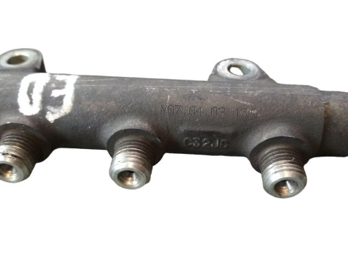 Bosch Рампа форсунок FIAT DOBLO 1.9 JTD (2000-2005) BOSCH 0445214016 - Заображення 3
