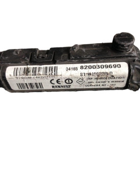 Renault Блок электронный комутационный Renault Megane/Scenic II ЄБУ 8200309690 - Картинка 2