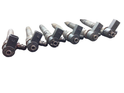 Bosch Дизельна Форсунка електронна Mercedes Sprinter (2000-2006) 6110700887 BOSCH 0445110070 - Заображення 4