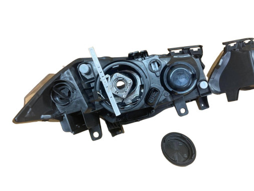 Renault Фара для Renault Megane 2 РЕСТАЙЛІНГ 2006-2009. 8200412741, 8200412745 - Заображення 10