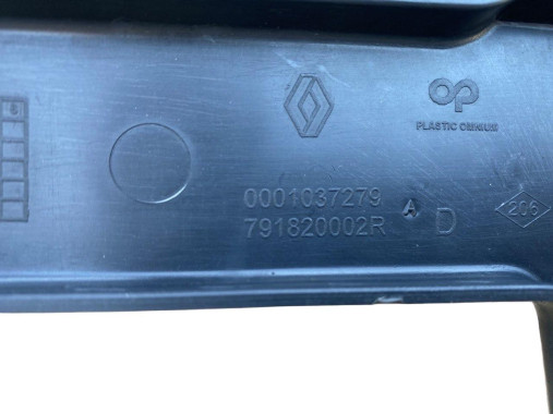Renault Renault Megane III кронштейн заднього бампера правий універсал 791820002R - Заображення 3