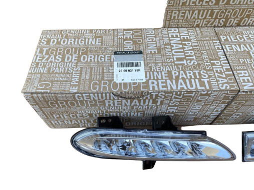 Renault Денні ходові вогні ДХО права 266003179R ОРИГІНАЛ Renault Grand Scenic 3 2013-2015 - Заображення 3