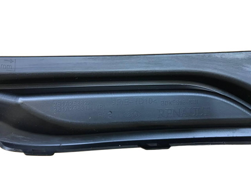 Renault Решітка під туманки права на Renault Megane 3 (Рено Меган 3) 2014-2016 261А25882R - Заображення 5