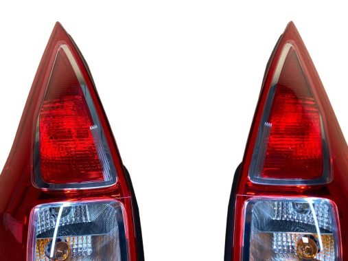 Hella Фонари задние стопы на Renault Megane 2 Grandtour (Рено Меган 2 універсал) 2002-2009 - Картинка 3