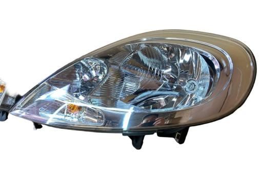 Valeo Фары передние на Opel Vivaro (Опель Виваро) 2007-2014 8200701356, 8200701354 - Картинка 3