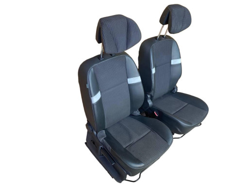 Renault Сидіння передні комплект на Renault Scenic 3 (Рено Сценік 3) 2009 - 2016 - Заображення 3
