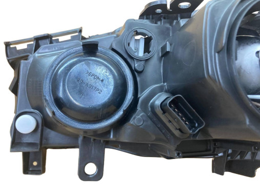 Renault Фара права на Renault Megane 2 (рено меган 2) 2006 - 2009 7701064020 - Заображення 9