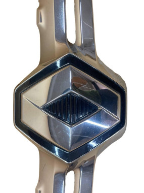 Renault Накладка решітки радіатора Renault Duster ( Рено Дастер ) - Заображення 9