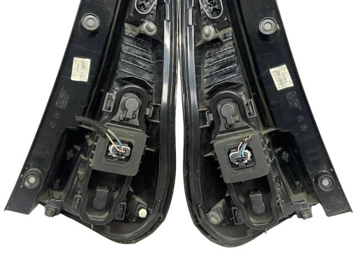 Valeo Стопи задній комплект Renault Scenic 3 (Рено Сценик 3) 265503764R, 265500013R, 265558940R, 265550013R - Заображення 9