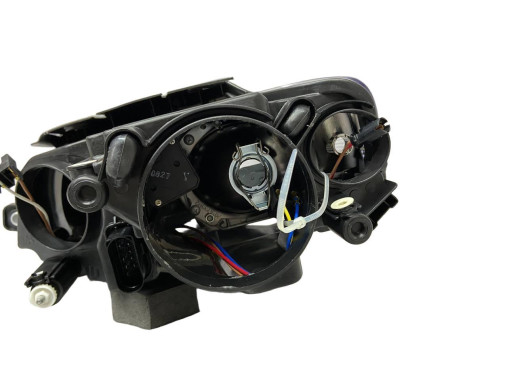 Eagle Eyes Фара передня права Volkswagen Passat B6 2005-2010 (Вольсваген Пассат Б6) 3C0941006AA, 3C0941006AB, 3C0941006A - Заображення 3